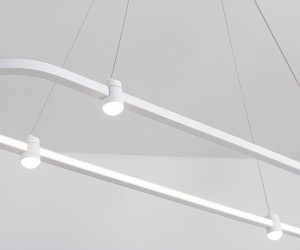 FL5588/1+4 WH белый 30W 3000K/4200K/6400K 1000*200*1300 (без ПДУ)