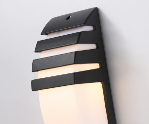 ST5202 BK черный IP54 E27 max 40W 331*112*35