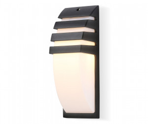 ST5202 BK черный IP54 E27 max 40W 331*112*35