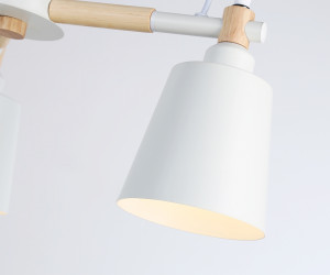 TR82204/3 WH/LW белый/светлое дерево E27/3 max 40W D560*430