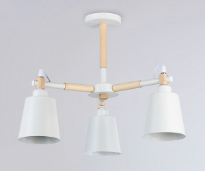 TR82204/3 WH/LW белый/светлое дерево E27/3 max 40W D560*430