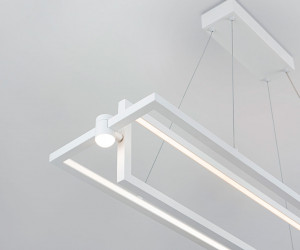 FL5735/2+2 WH белый 45W 3000K/4200K/6400K 900*220*1300 (без ПДУ)