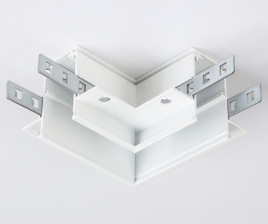 GL3352 WH белый коннектор угловой встраиваемый 85*85*H46.8