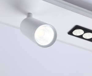 FL51451/1+3 WH/BK белый/черный 79W 3000K-6400K+4200K 1200*125*100 (Без ПДУ)