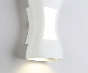 ST4527 WH белый LED 4200K/3000K 6W IP54 150*80*55