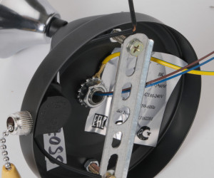 Настенный светильник P9484-1W BK 000050562