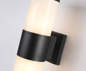 ST2455 BK/FR черный/белый матовый IP54 E27 max 40W 300*90*155