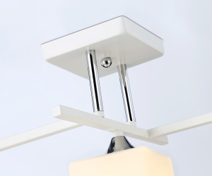 TR303113/3 WH/CH/FR белый/хром/белый матовый E27/3 max 40W 490*260*290