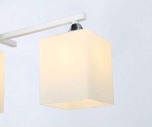 TR303113/3 WH/CH/FR белый/хром/белый матовый E27/3 max 40W 490*260*290