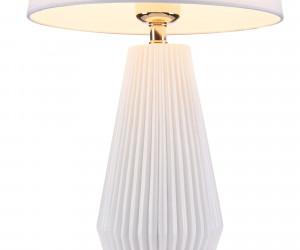 Настольный светильник Maytoni Z181-TL-01-W