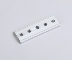 GL3618 AL алюминий соединитель для накладного шинопровода Magnetic 100*22*1.5