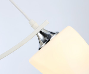 TR303154/2 WH/CH/FR белый/хром/белый матовый E27/2 max 40W 640*115*410