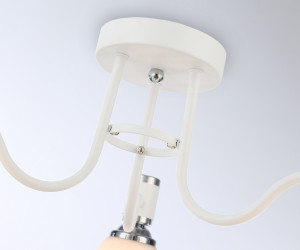 TR303302/3 WH/CH/FR белый/хром/белый матовый E27*3 max 60W D600*270