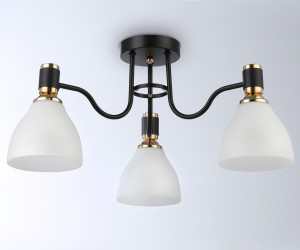 TR303303/3 BK/GD/FR черный/золото/белый матовый E27*3 max 60W D600*270