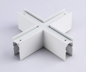 GL3375 WH белый коннектор X-образный для накладного шинопровода 170*170*53.7