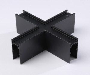 GL3376 BK черный коннектор X-образный для накладного шинопровода 170*170*53.7