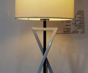 Настольная лампа TL9900-1 WT 000059598