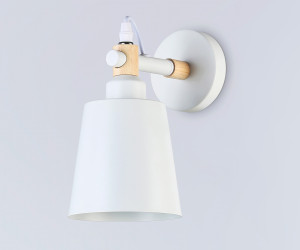 TR82212 WH/LW белый/светлое дерево E27 max 40W 230*130*190