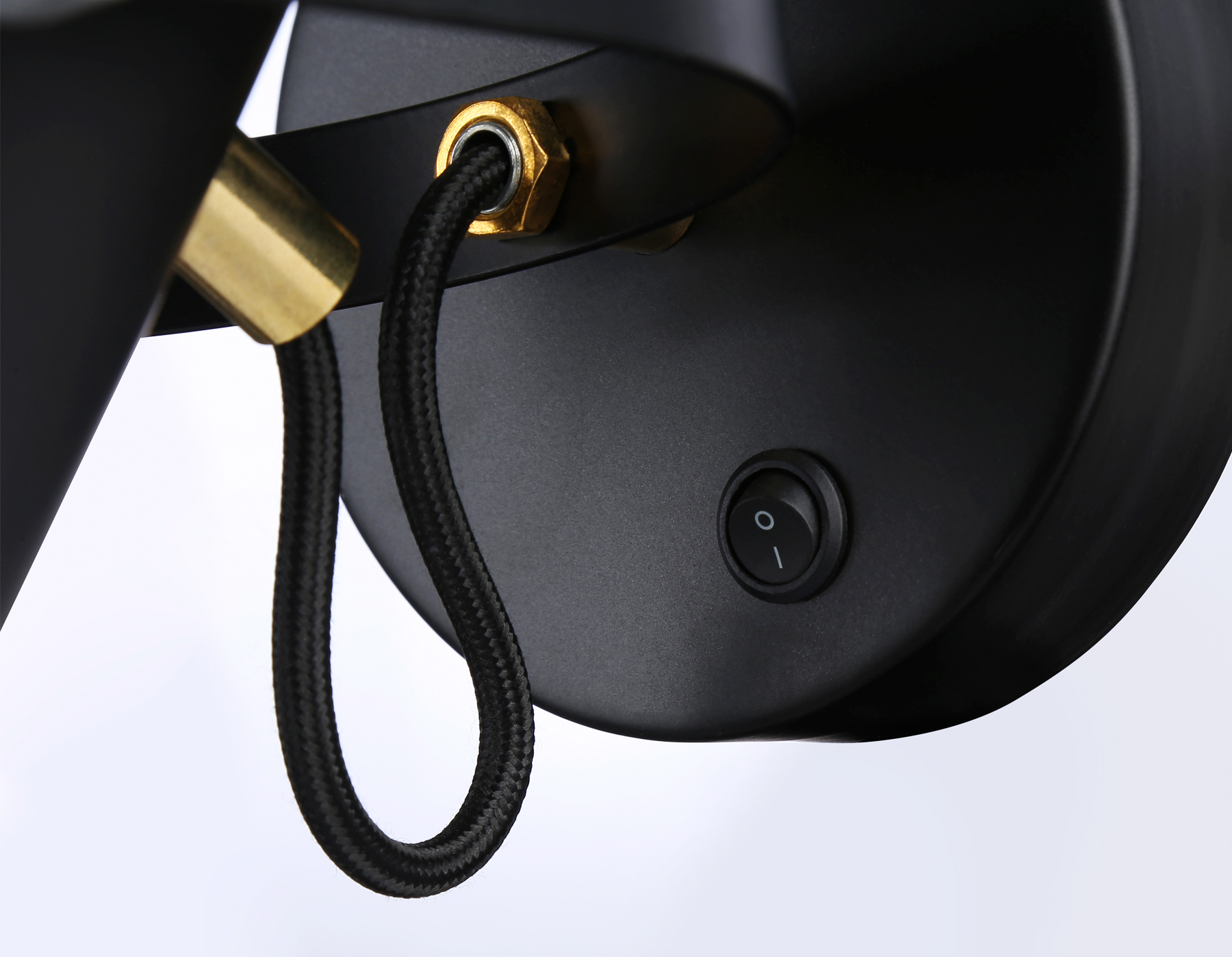 TR8204 BK черный E27 max 40W D117*280