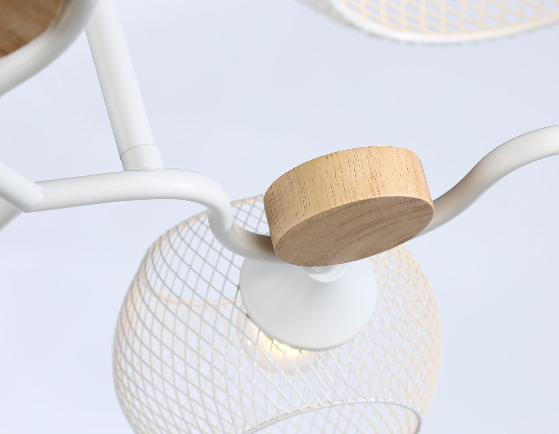 TR80163/3 WH белый E27/3 max 40W D580*220