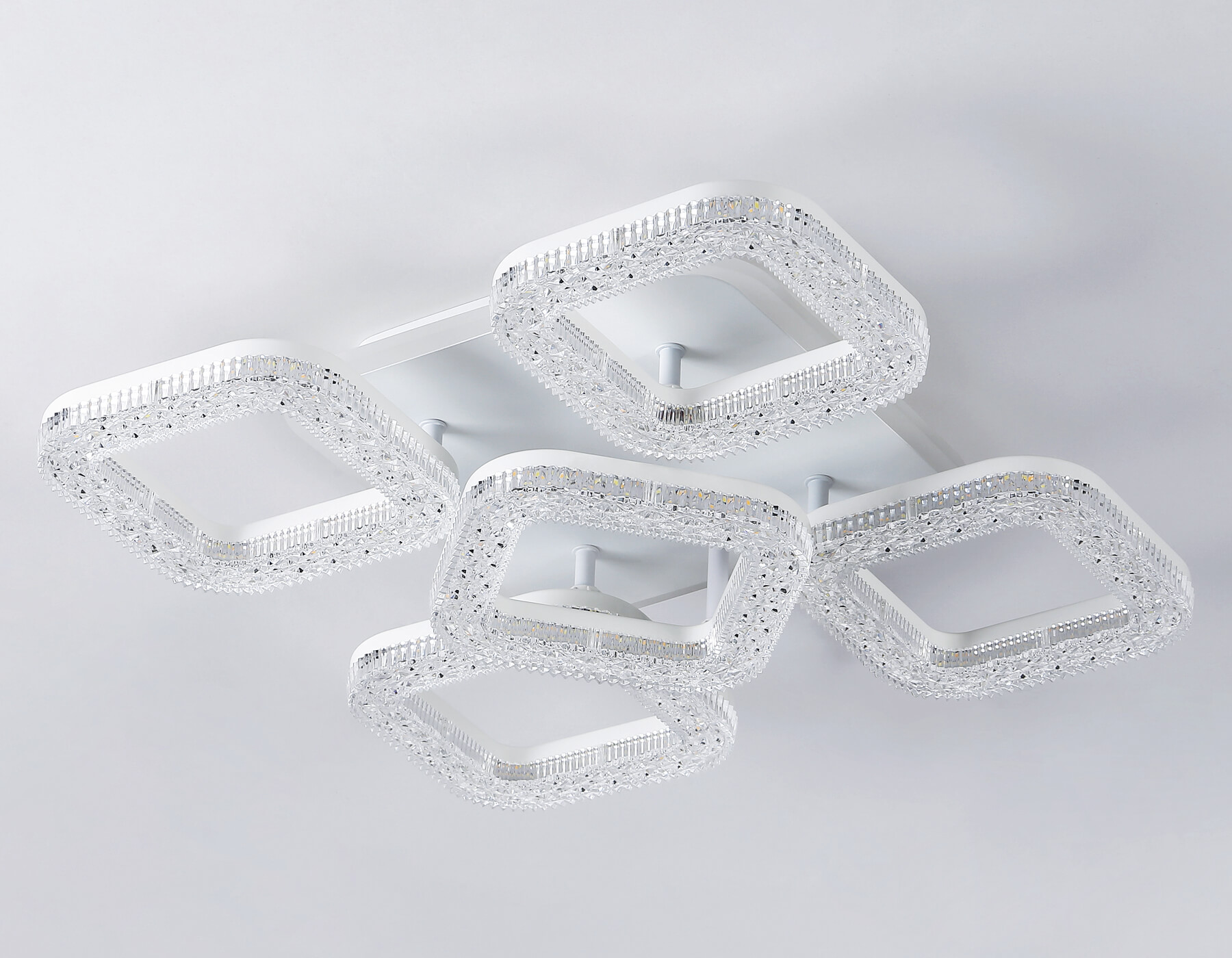 FA3914/4+1 WH белый 80W 3000K/4200K/6400K 380*380*110 (ПДУ РАДИО 2.4G)