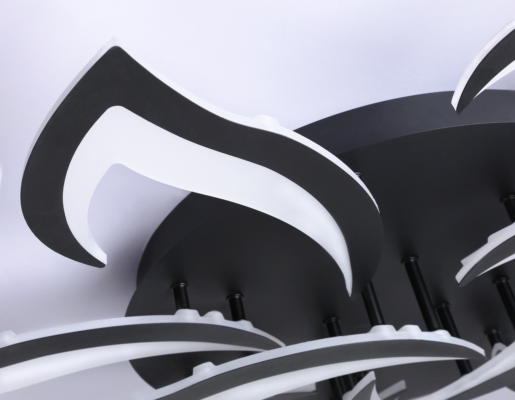 FA4474/7+3 BK черный 112W 3000+6400K/4200K/6400+3000K D850*120 (ПДУ ИК)