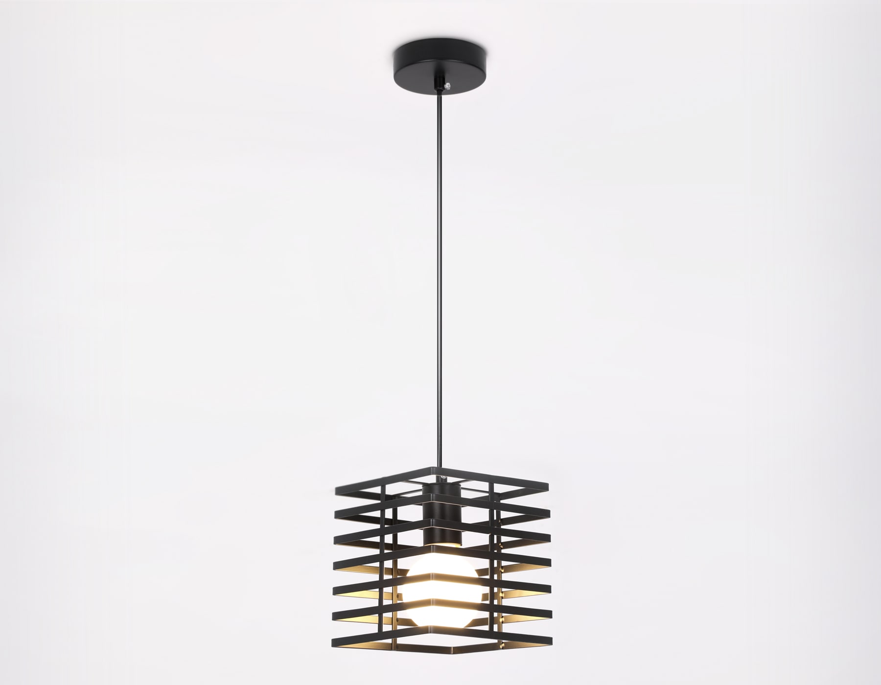 TR8411 BK черный E27 max 60W 160*160*950