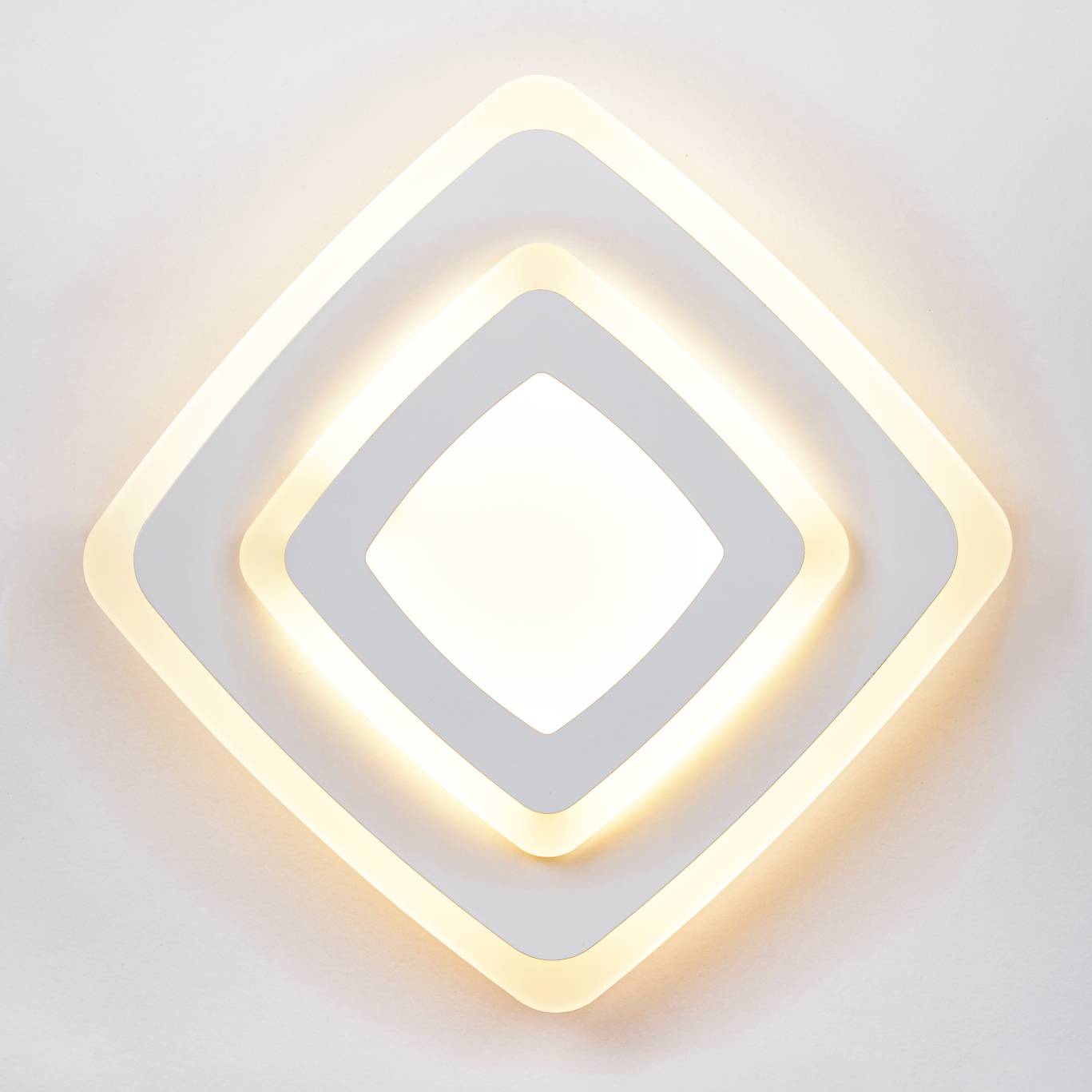 Настенно-потолочный светильник 6903-300 56W WT 000023335