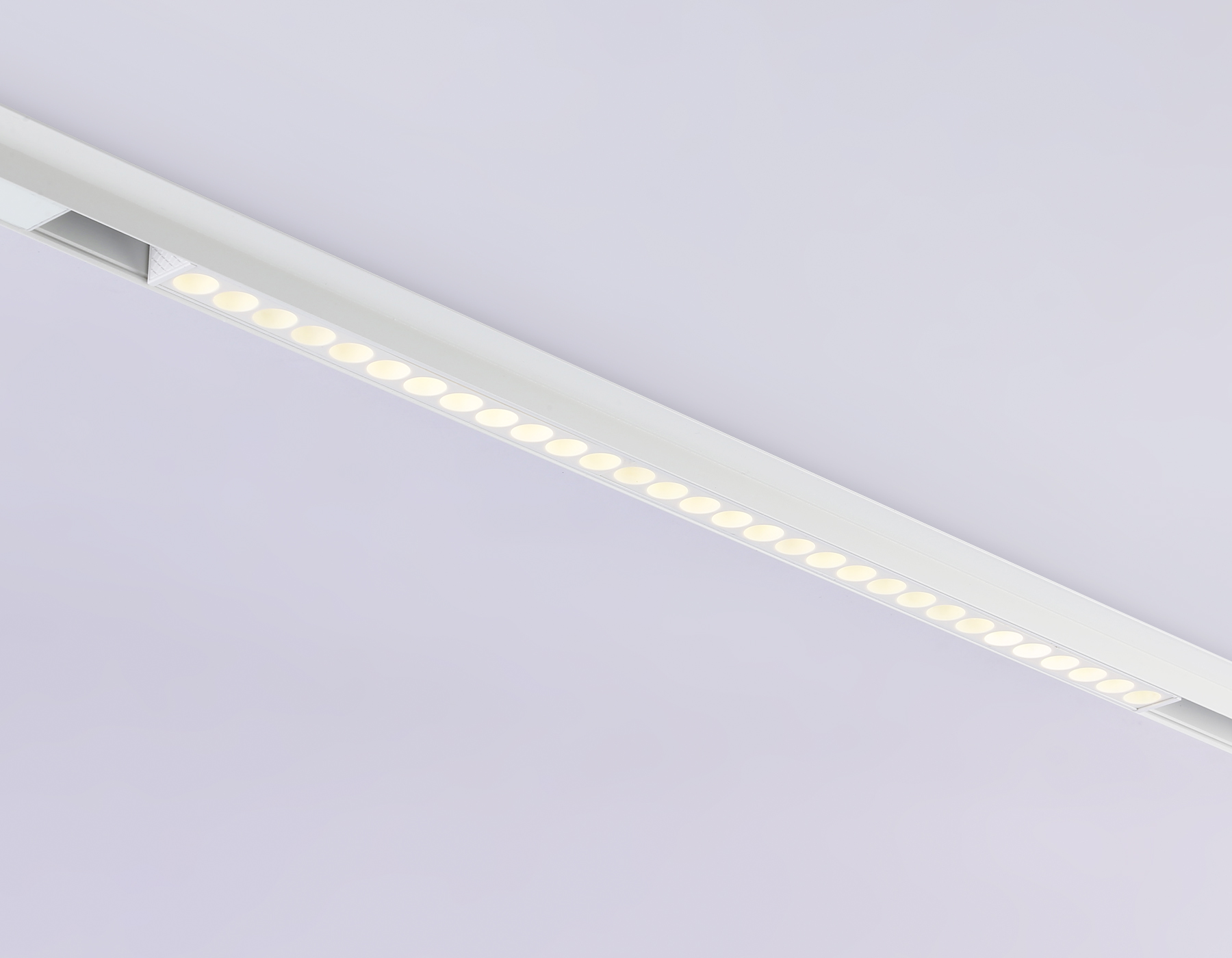 GL4031 WH белый IP20 30W 4200K 48V 24° 550*22*45