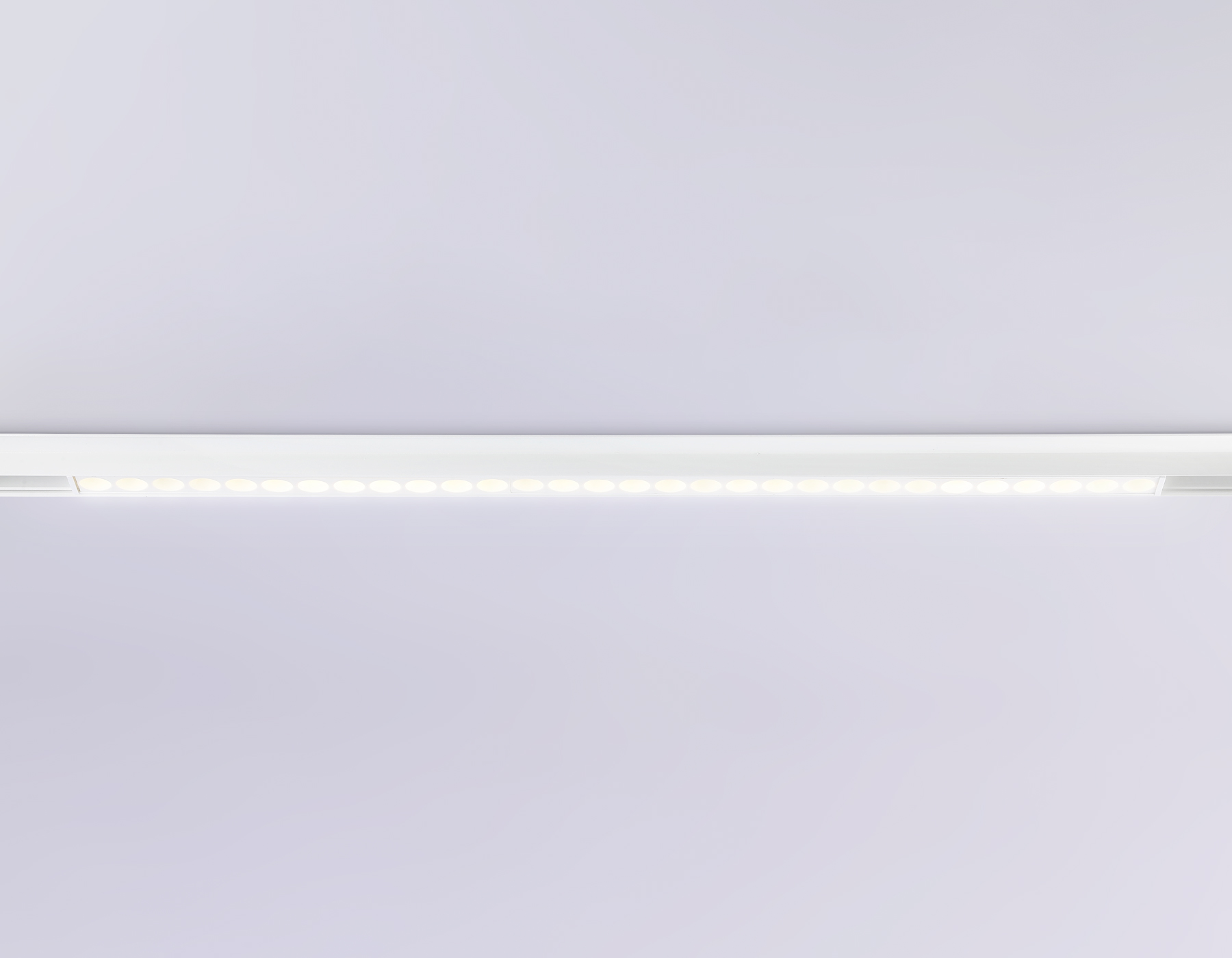 GL4031 WH белый IP20 30W 4200K 48V 24° 550*22*45