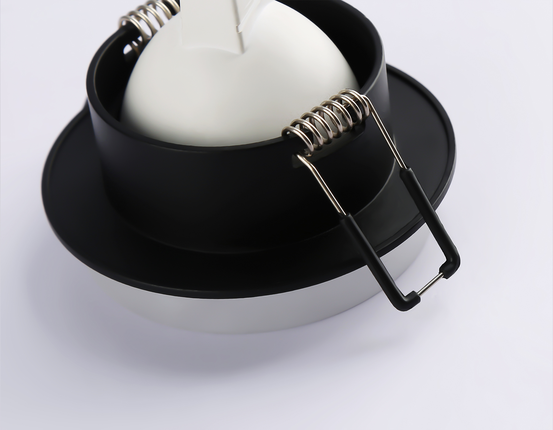 TN1303 BK/FR черный/белый матовый MR16 GU5.3 D80*42