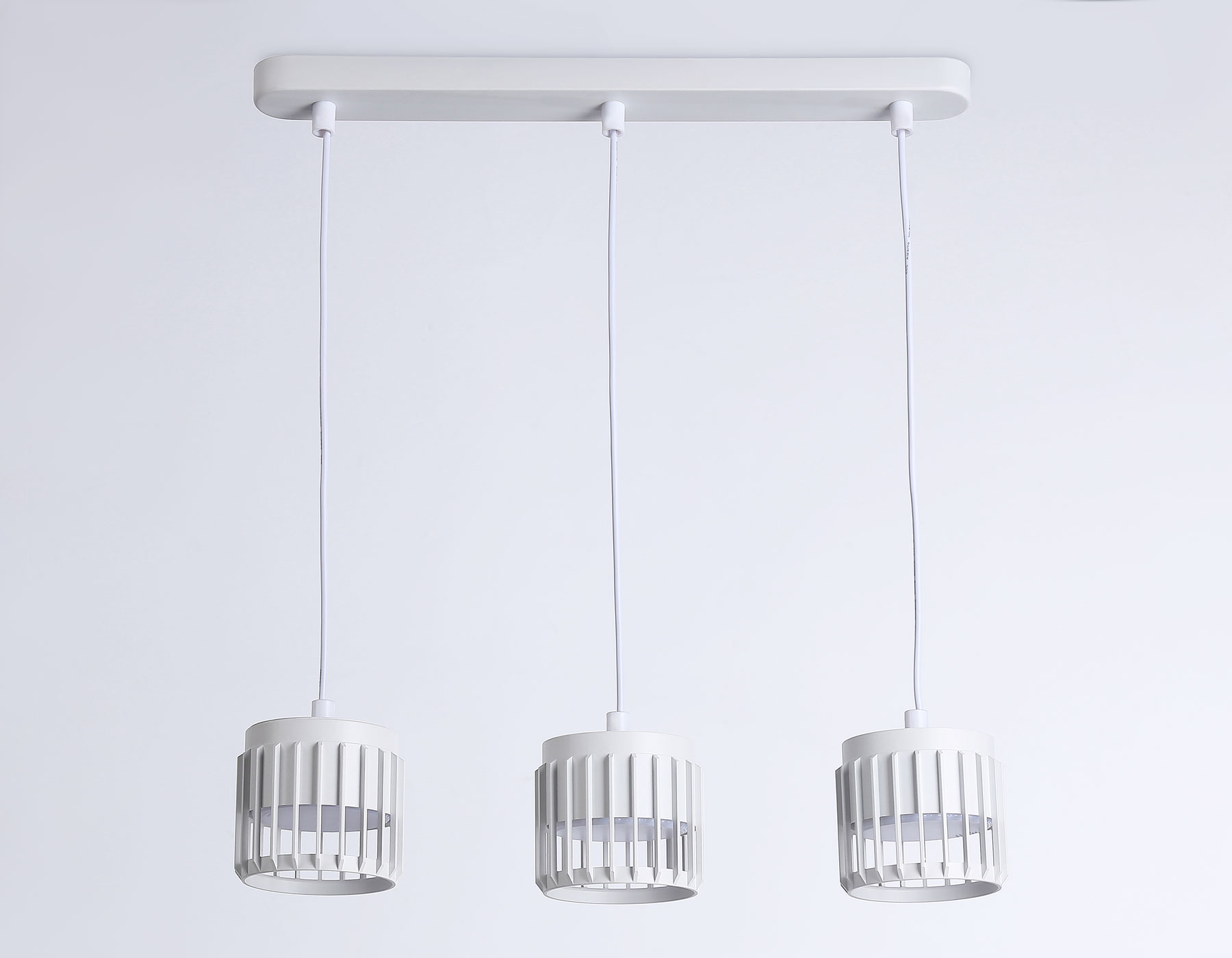 TN71173/3 WH белый GX53/3 400*100*1080