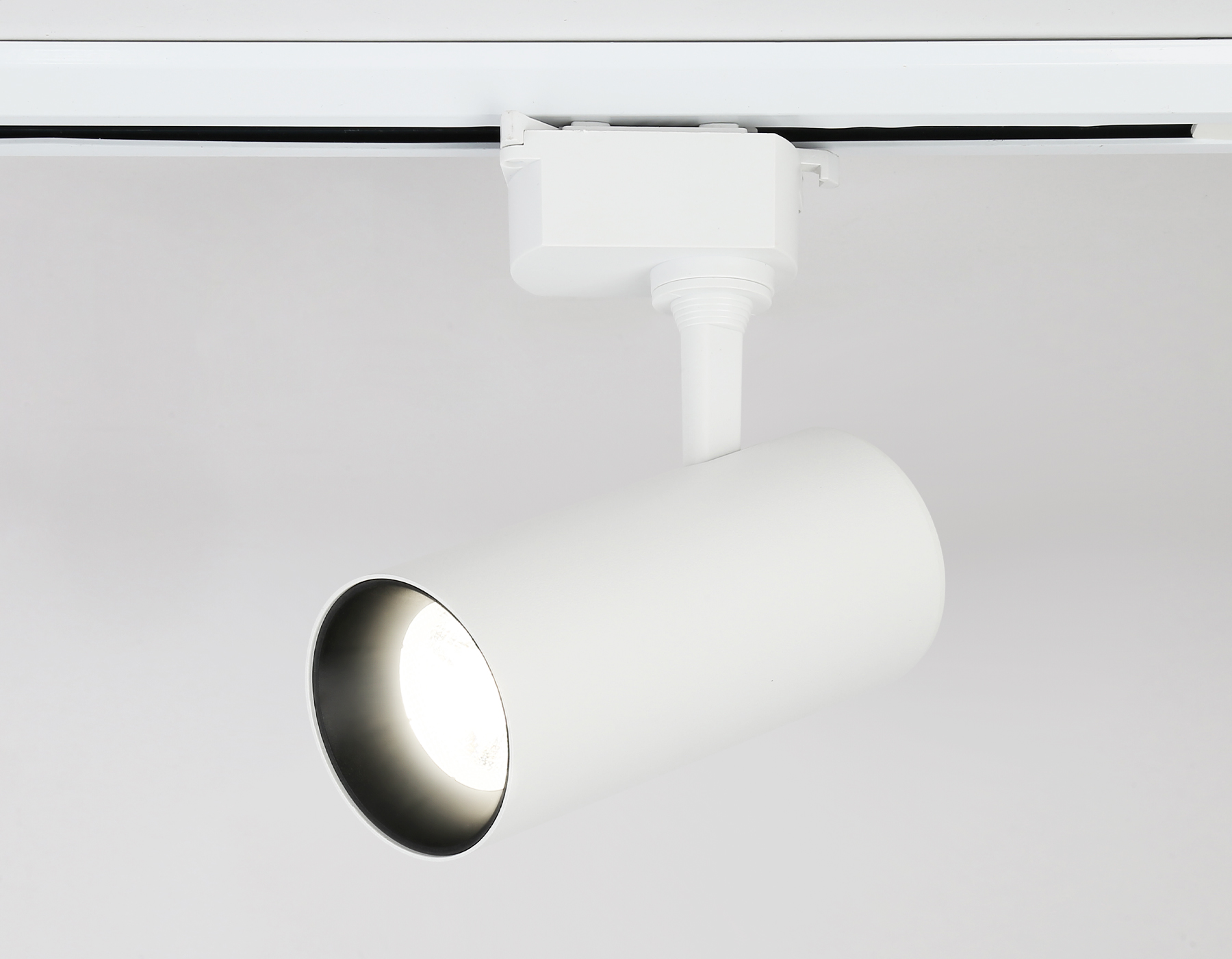 GL5821 WH белый LED 15W 4200K 24°