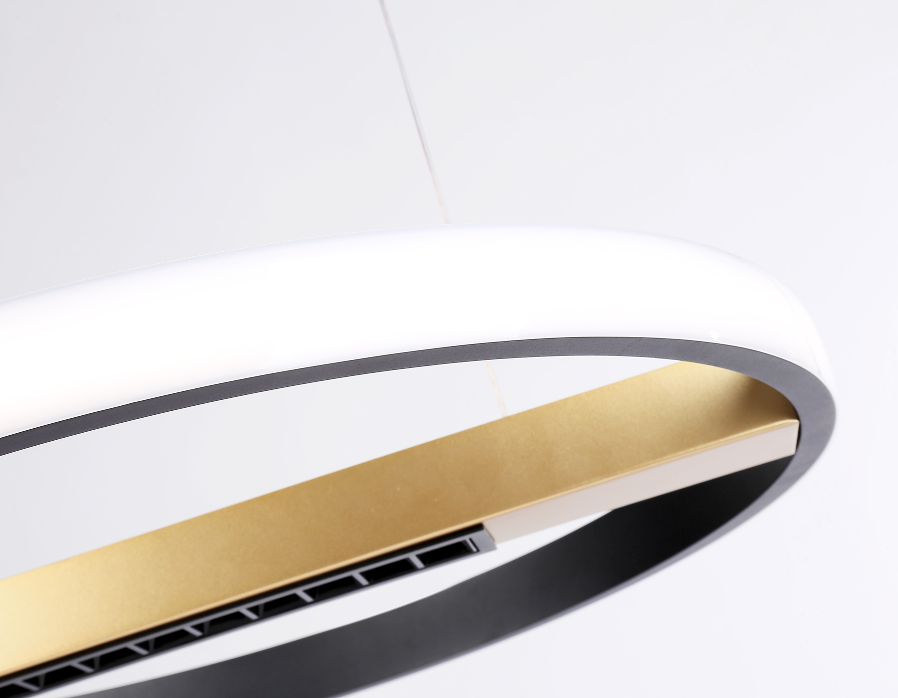 FL51489 BK/GD черный/золото 62W 3000K-6400K D600*1000 (ПДУ ИК)