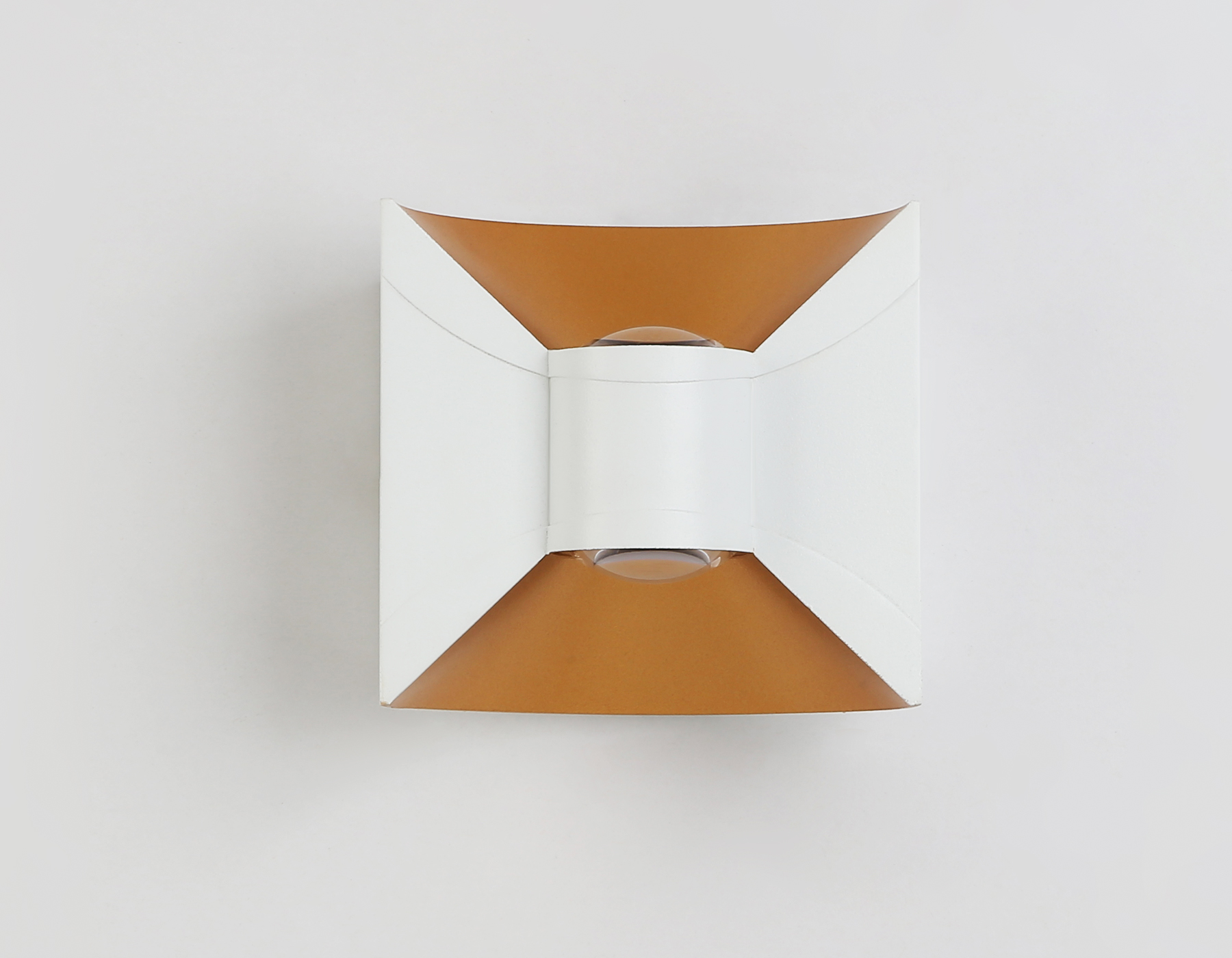 ST4471 WH/GD белый/золото LED 4200K 6W IP54 92*98*55