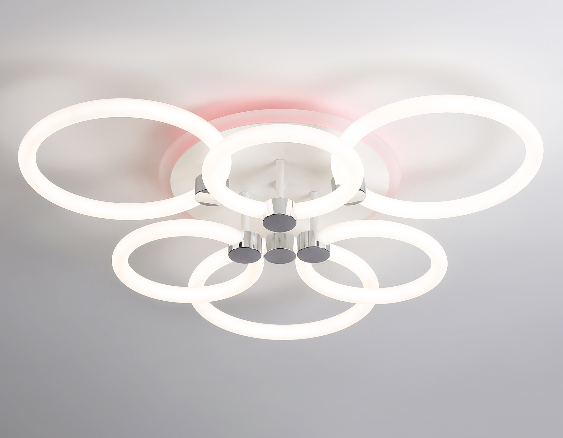 FA3844/3+3 WH белый 102W 3000K-6400K+RGB D670*115 (ПДУ РАДИО 2.4G)