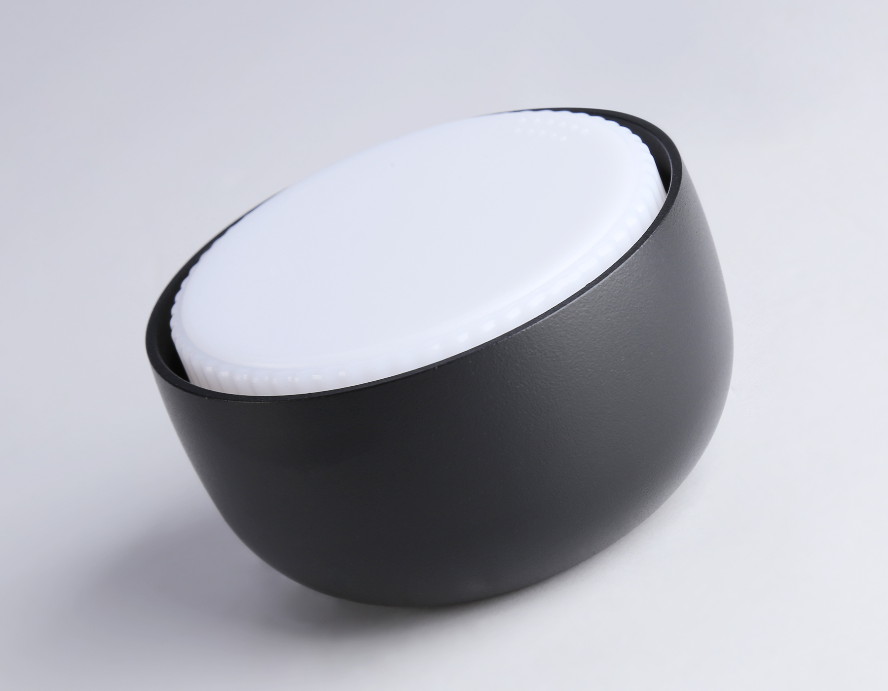 TN71003 BK черный GX53 max 12W D80*50