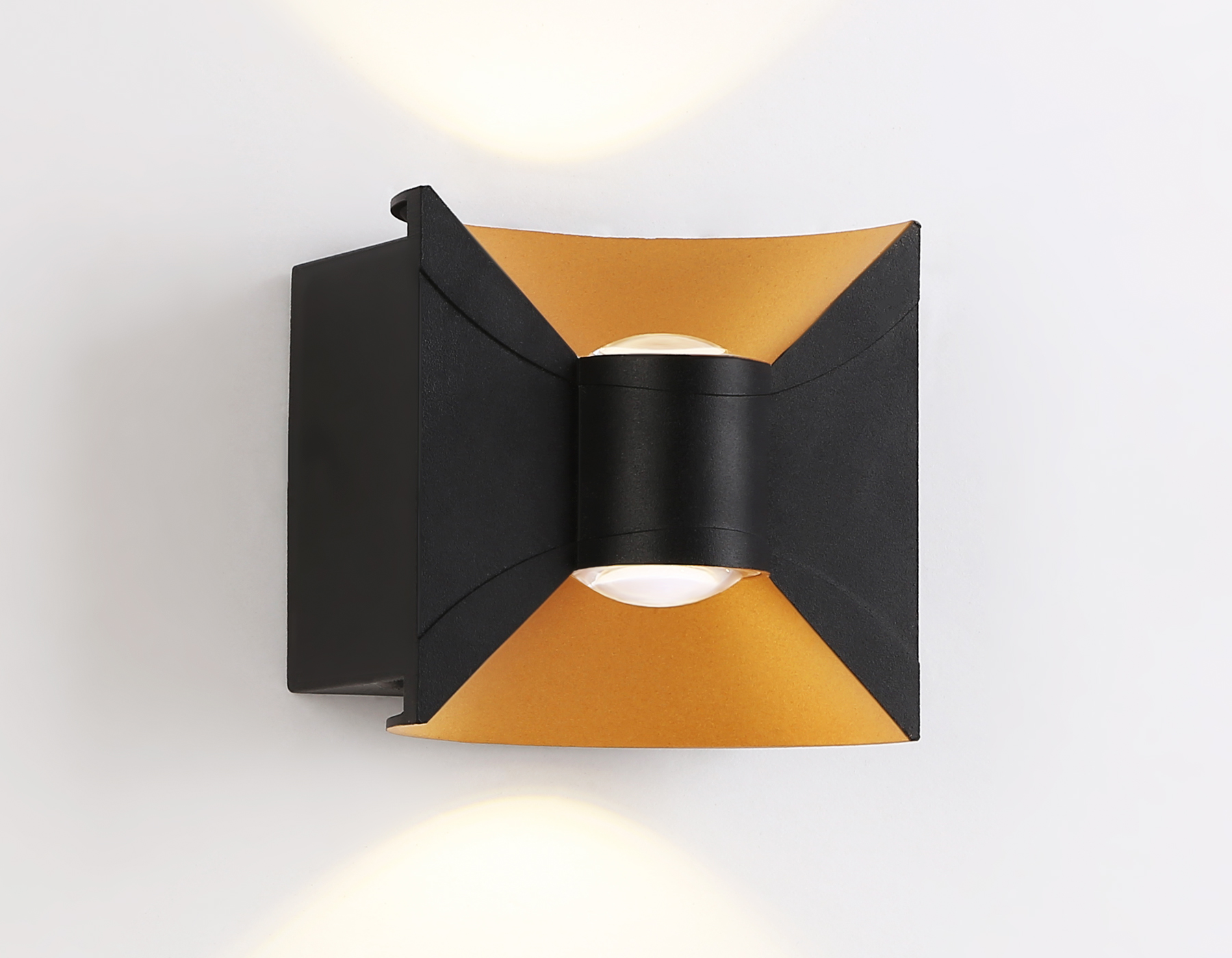 ST4472 BK/GD черный/золото LED 4200K 6W IP54 92*98*55