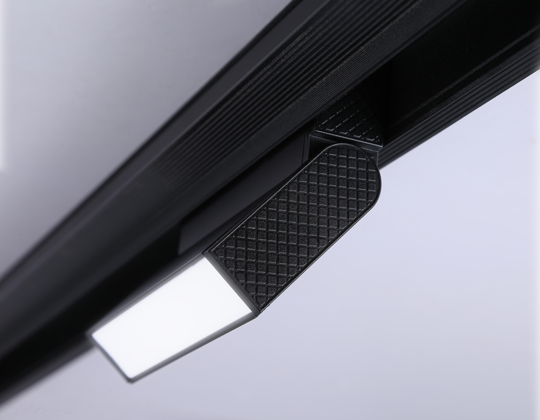 GL4059 BK черный IP20 6W 4200K 48V 115*22*105