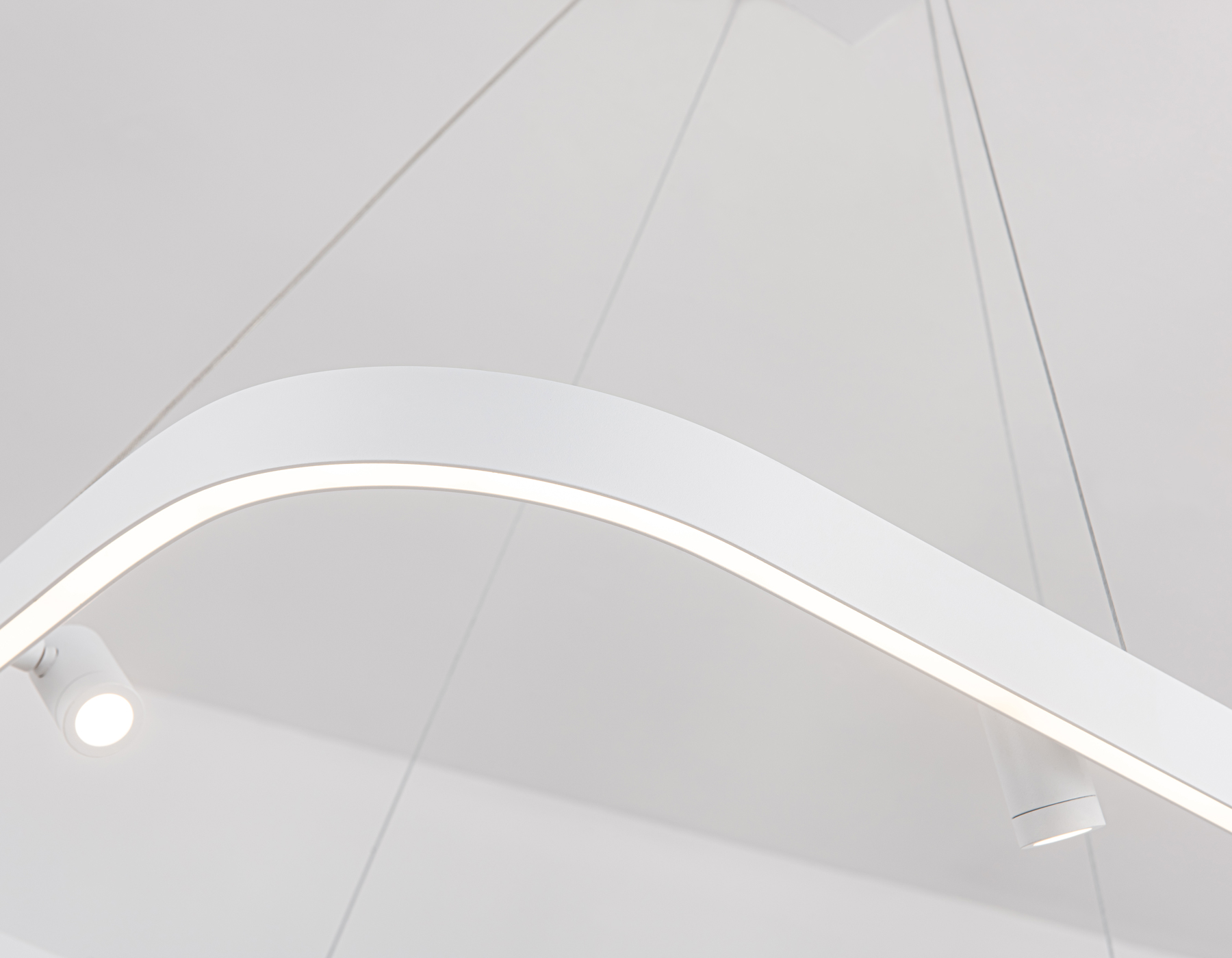 FL5802/1+4 WH белый 50W 3000K/4200K/6400K 600*600*1200 (без ПДУ)