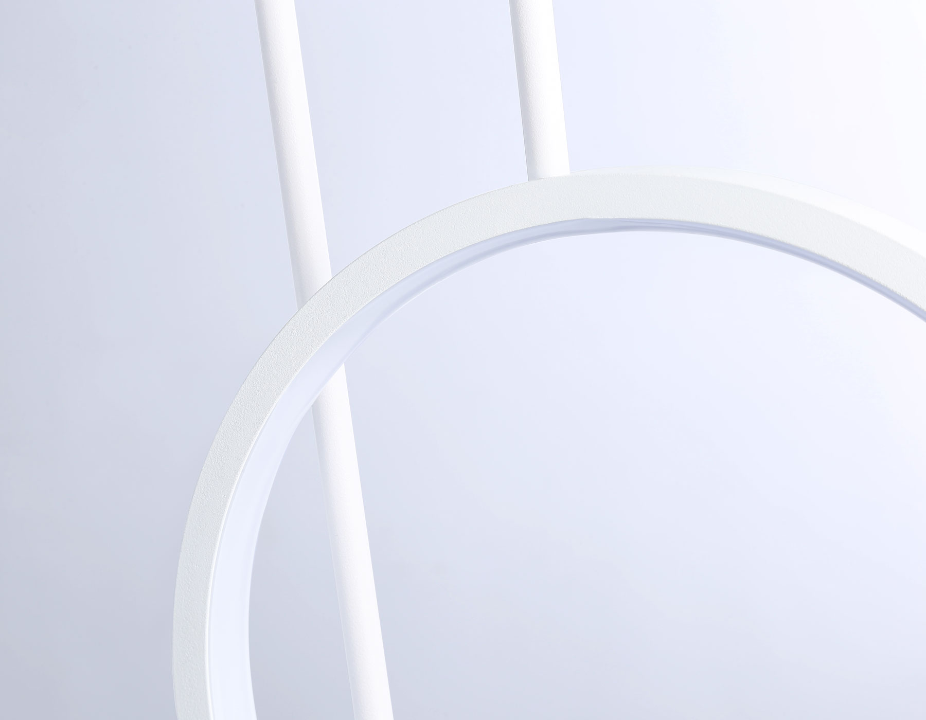 FL66431 WH белый 4200K 13W 240*60*1580 (Без ПДУ)