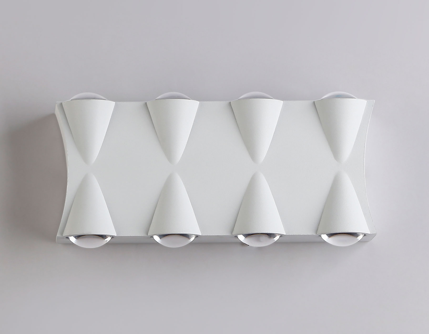 ST4490/8 WH белый LED 4200K 8W IP54 190*80*45