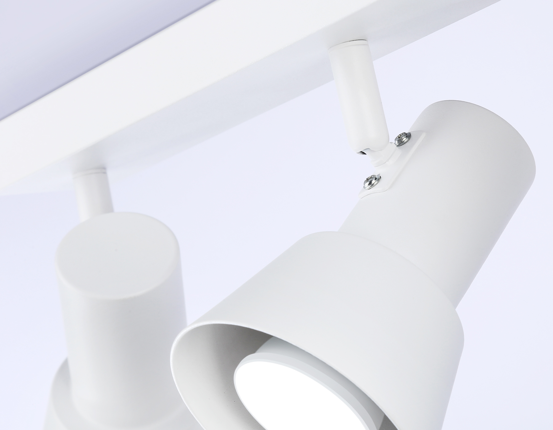 TA13119/3 WH белый GU10/3 max 12W 470*85*150