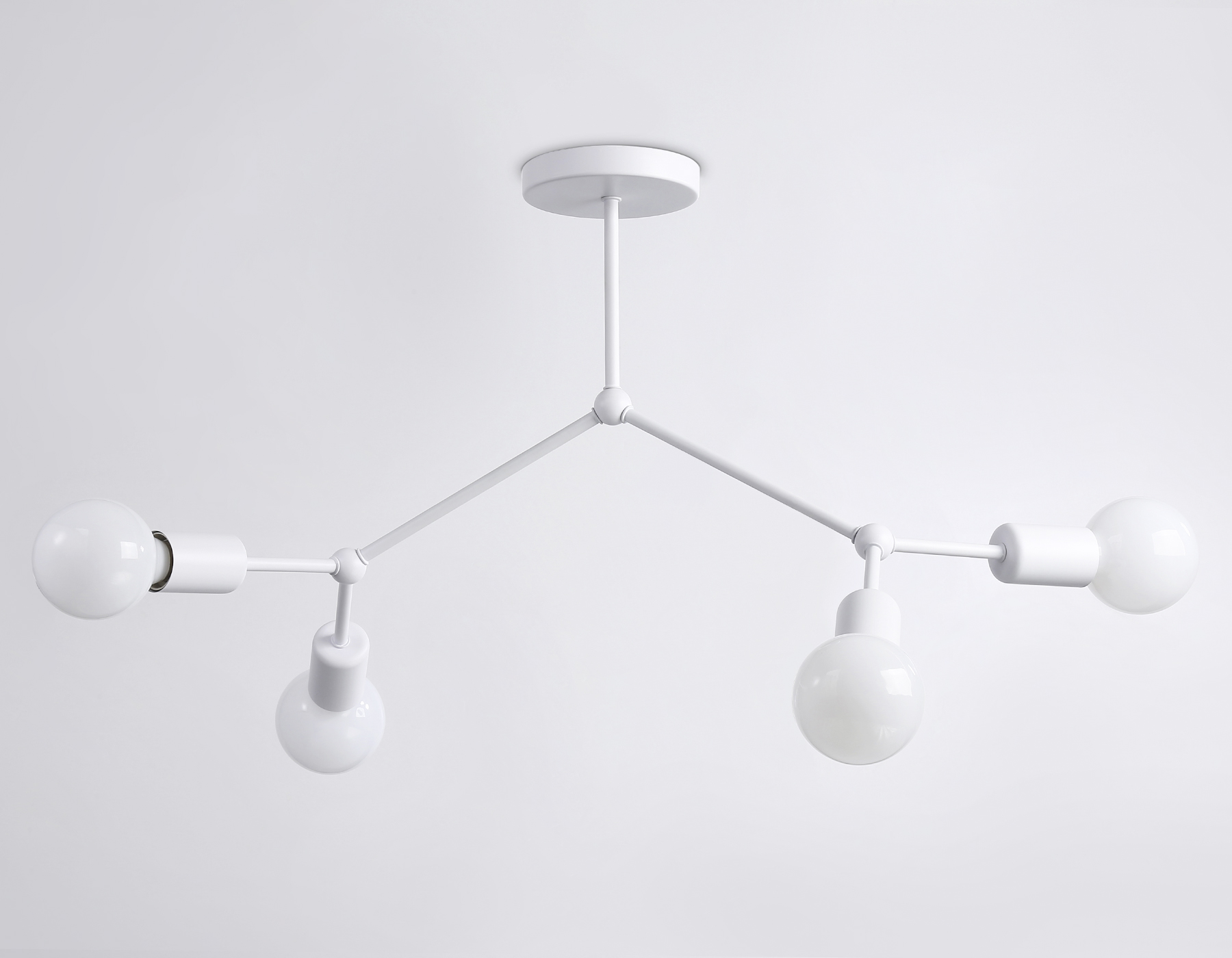 TR8031/4 WH белый E27*4 max 40W D670*440