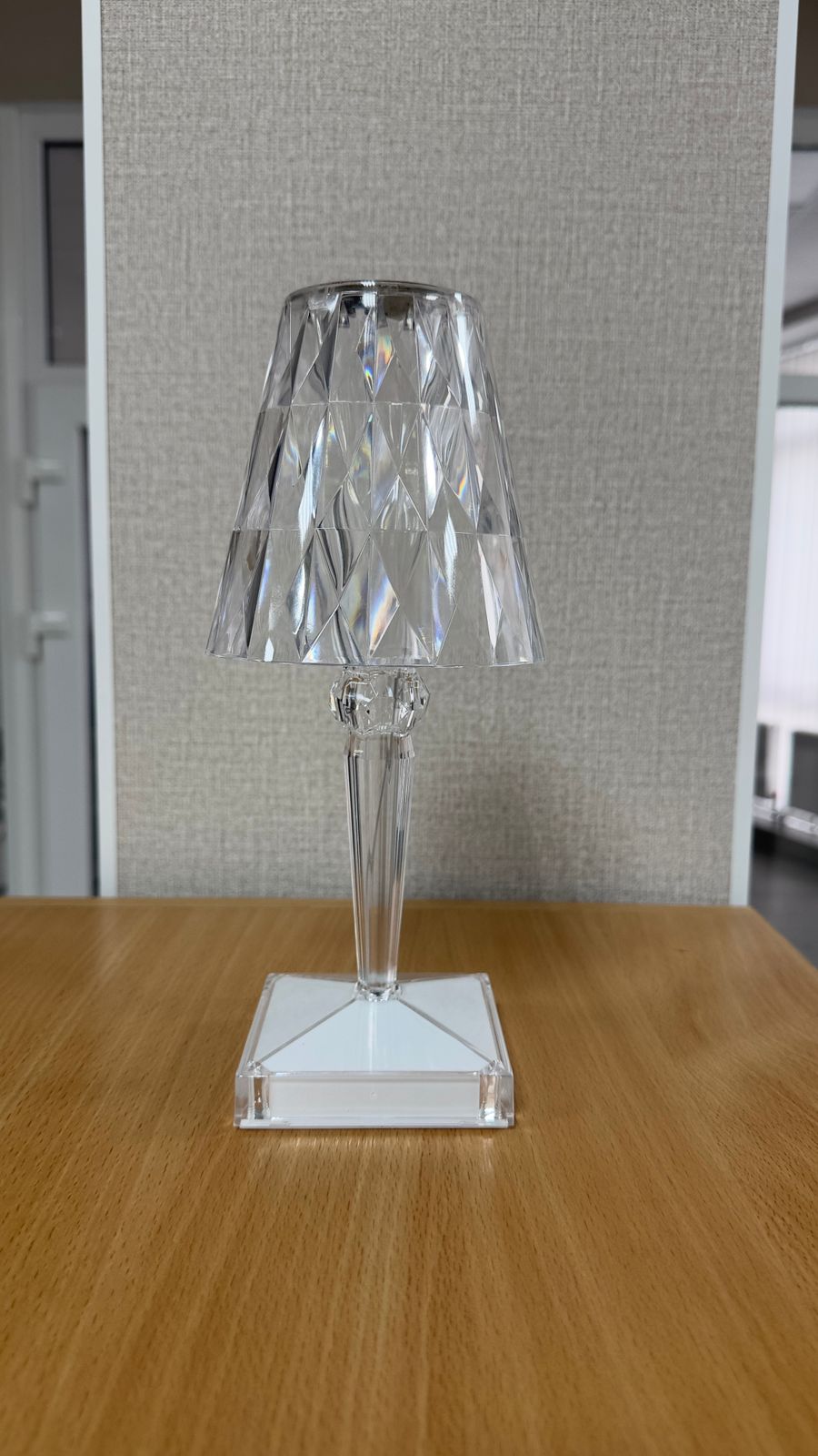 Настольная лампа TL4636-1 CL 000080551