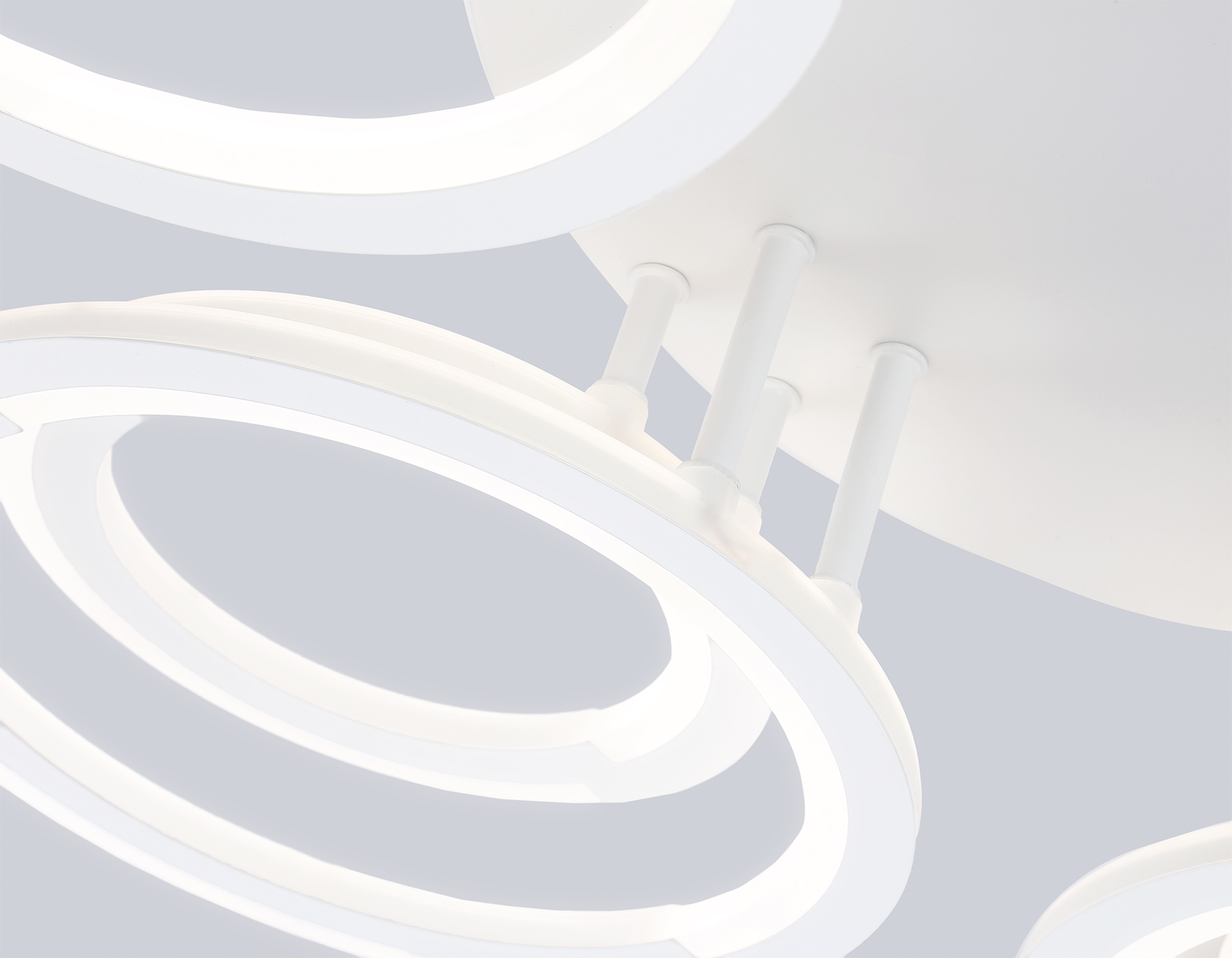 FA8944/5+5 WH белый 132W 3000-6000K D735*115 (ПДУ ИК)