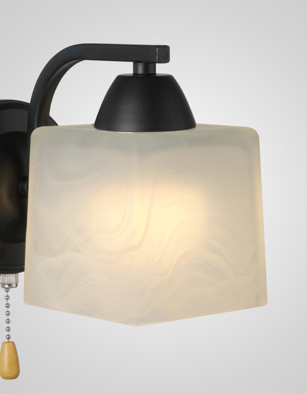 Настенный светильник P9484-1W BK 000050562