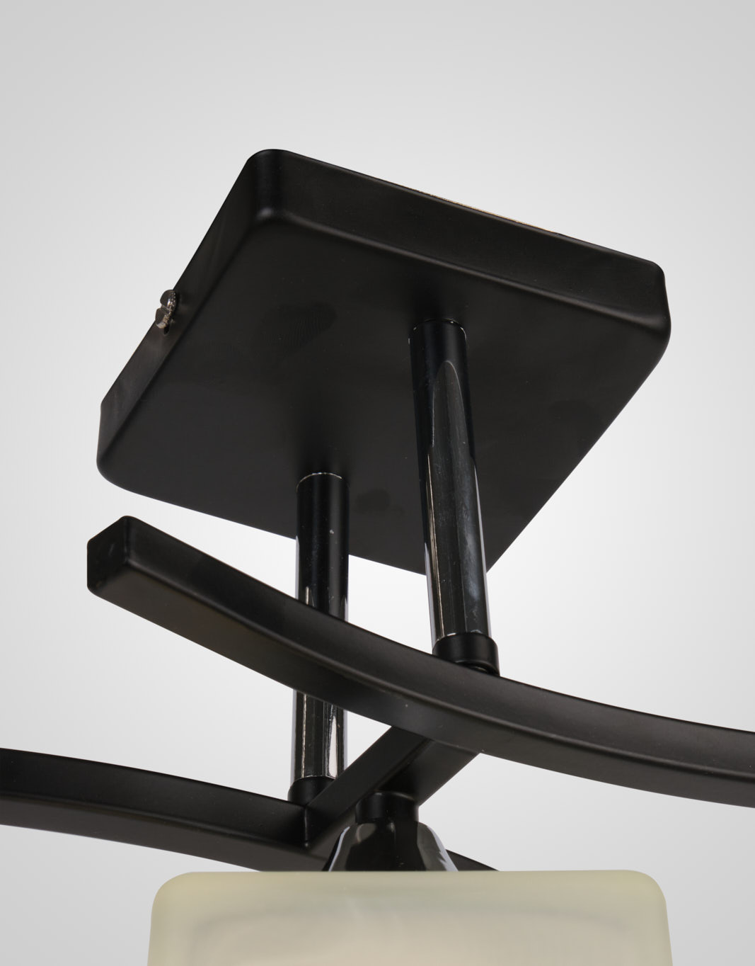 Потолочный светильник P6520-3 BK 000050564