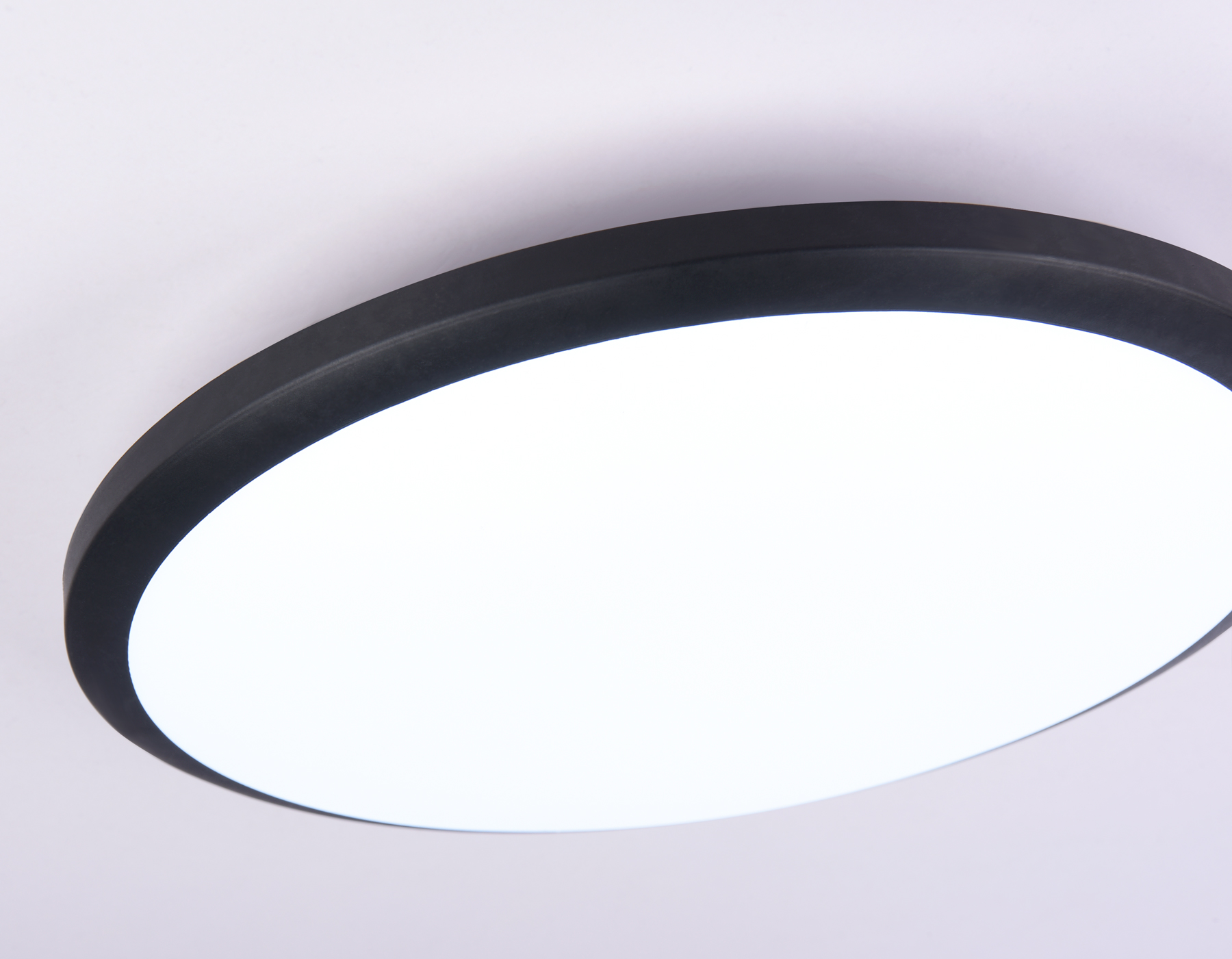 FZ1234 BK черный IP44 42W 6400К D370*55 (Без ПДУ)