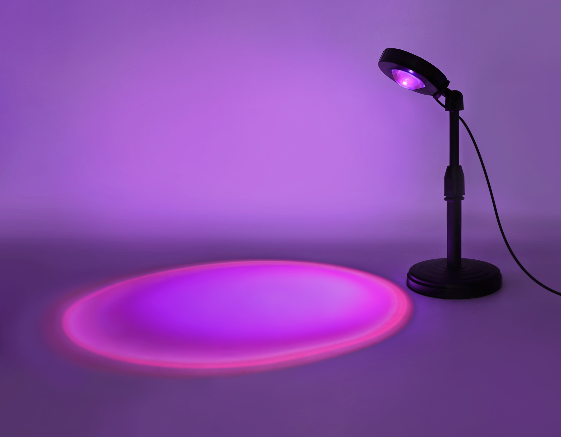 DE8385 BK черный LED RGB 3W (ПДУ RGB)